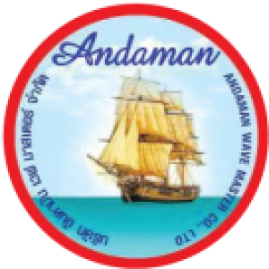 Emblema circular com um veleiro de mastros altos em água turquesa, texto Andaman e borda vermelha