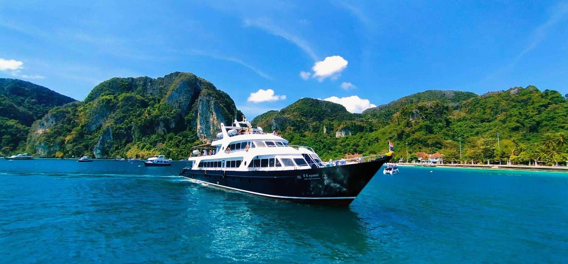 Phi Phi Cruiser