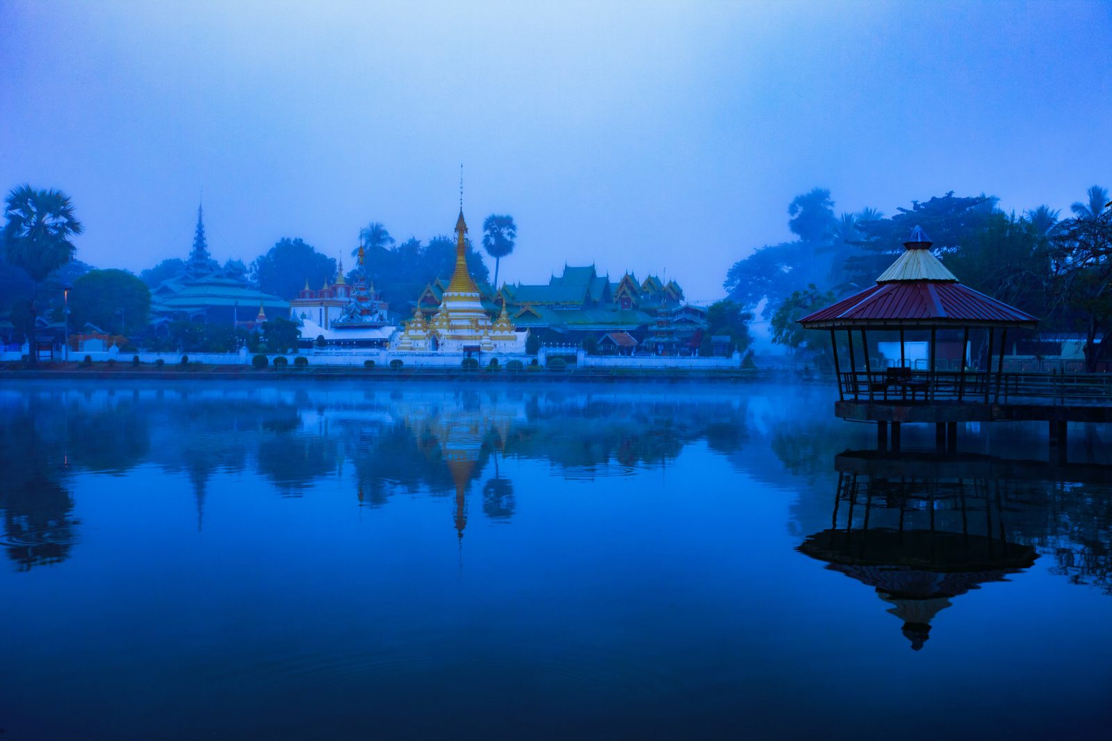 Wat Chong Kham e Wat Chong Klang, Mae Hong Son - Mae Hong Son